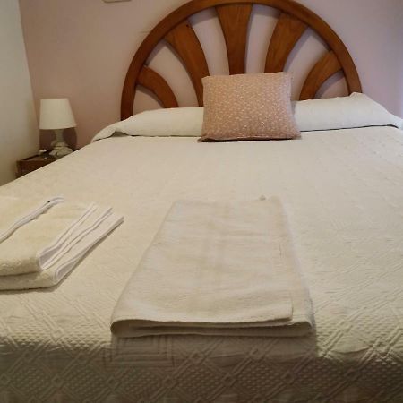 Hostal Abitum Madrid Buitenkant foto