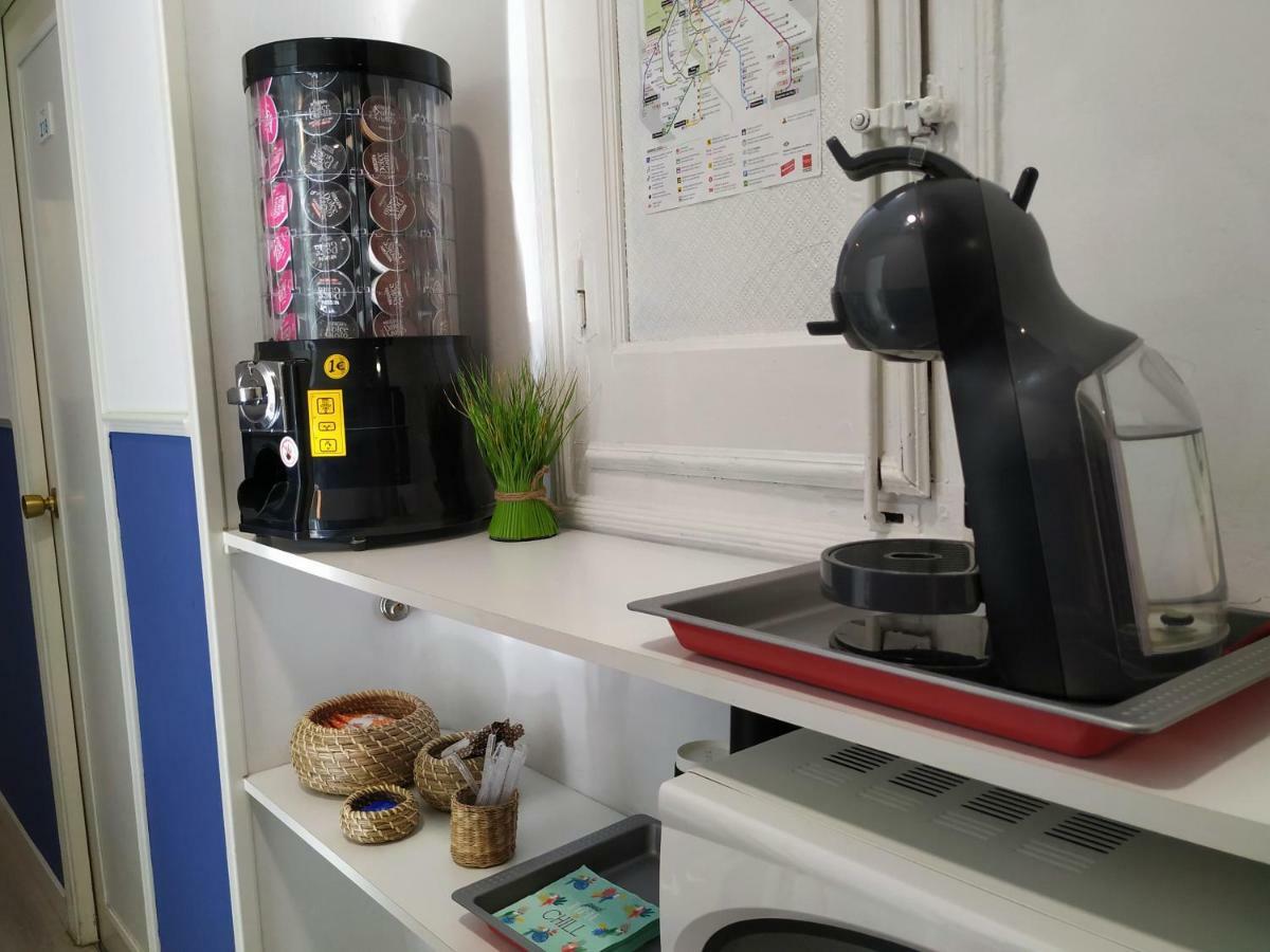 Hostal Abitum Madrid Buitenkant foto
